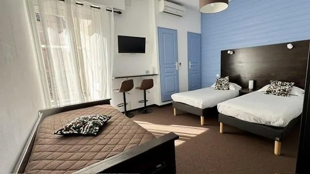 Hotel La Pergola D'arcachon 2*