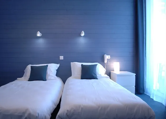 Hotel La Pergola D'arcachon 2*